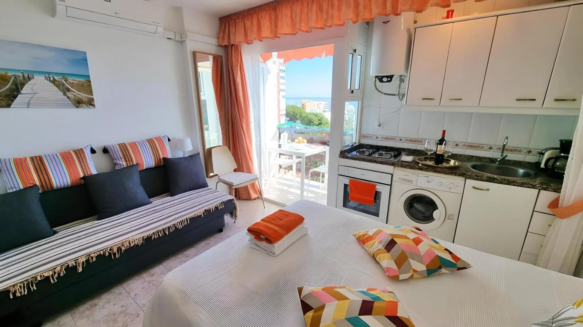 Estudio Las Naciones Apartment Benalmadena Spain